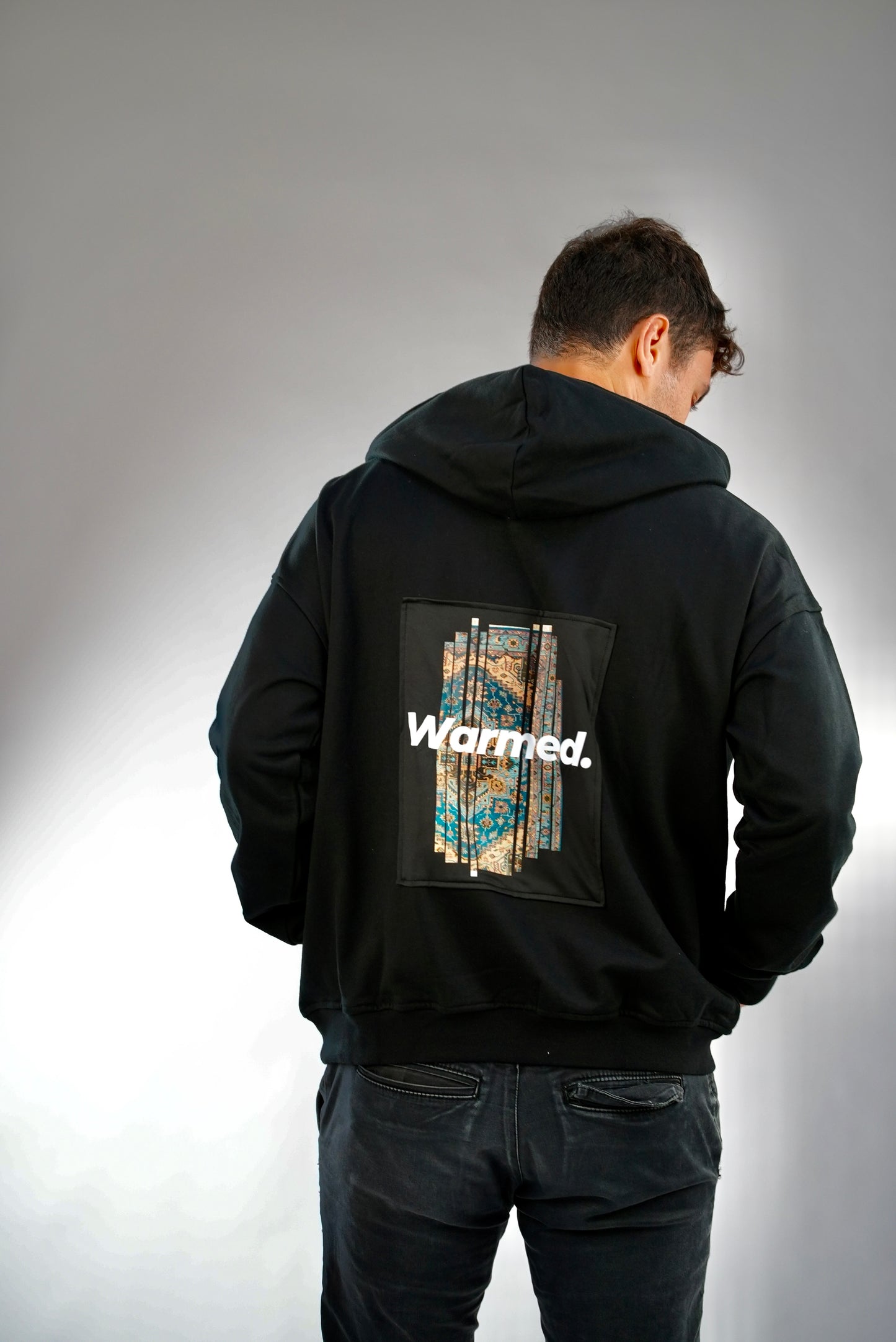 WORMED HOODIE